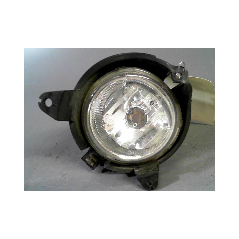 PHARE ANTIBROUILLARD AVANT GAUCHE SSANGYONG STAVIC