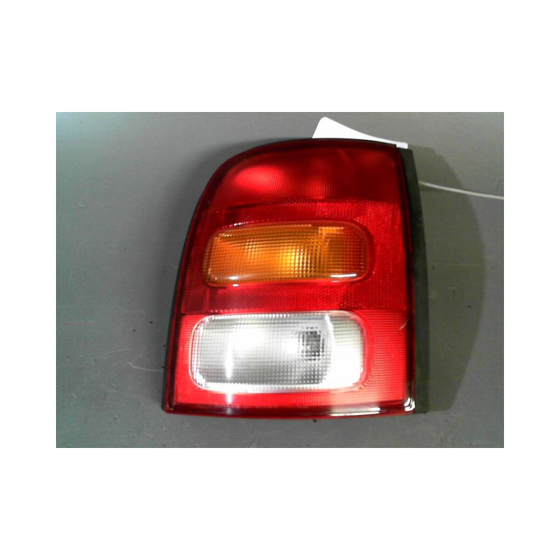 FEU ARRIERE DROIT NISSAN MICRA