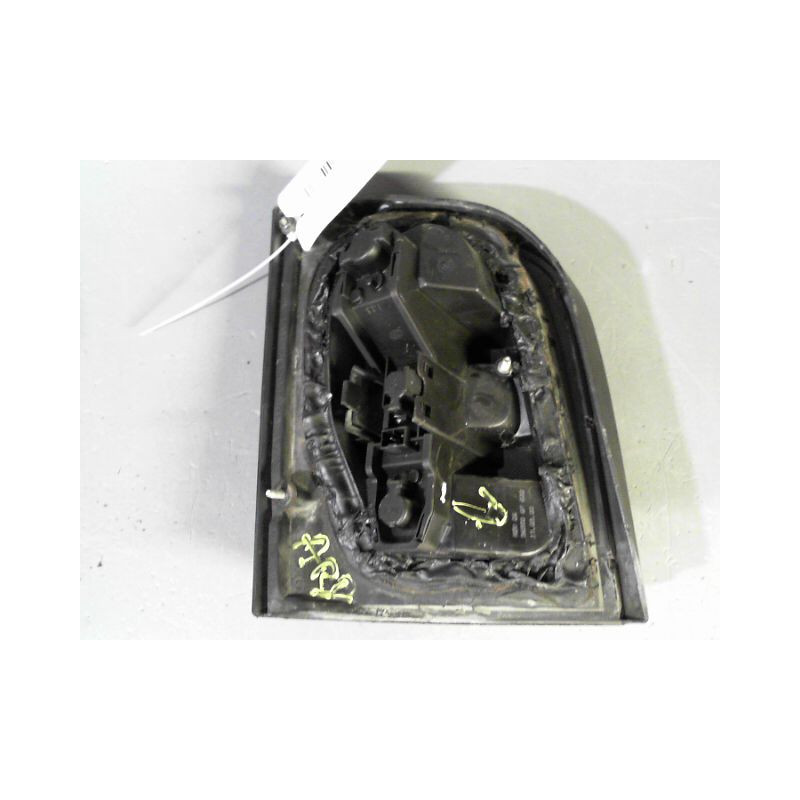FEU ARRIERE DROIT NISSAN MICRA