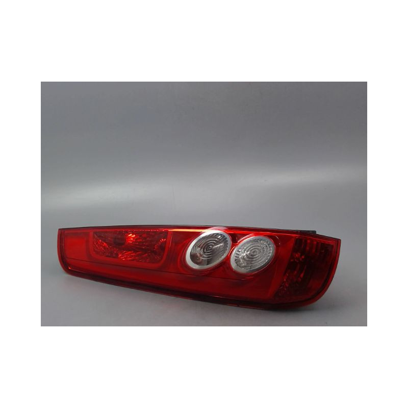 FEU ARRIERE GAUCHE  FORD FIESTA V Phase 2 2005-2008