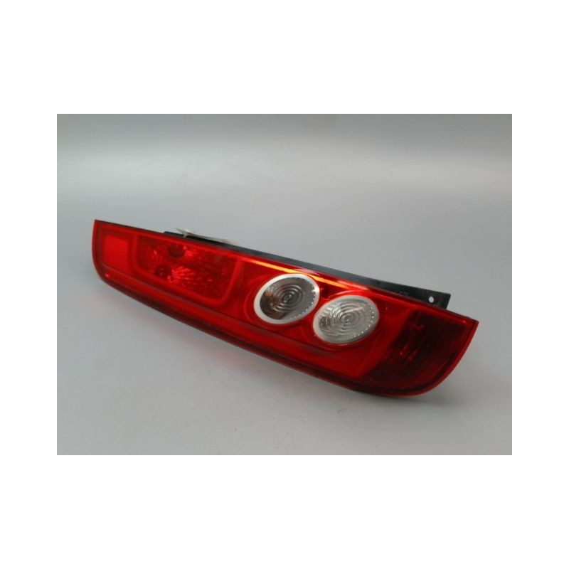 FEU ARRIERE GAUCHE  FORD FIESTA V Phase 2 2005-2008