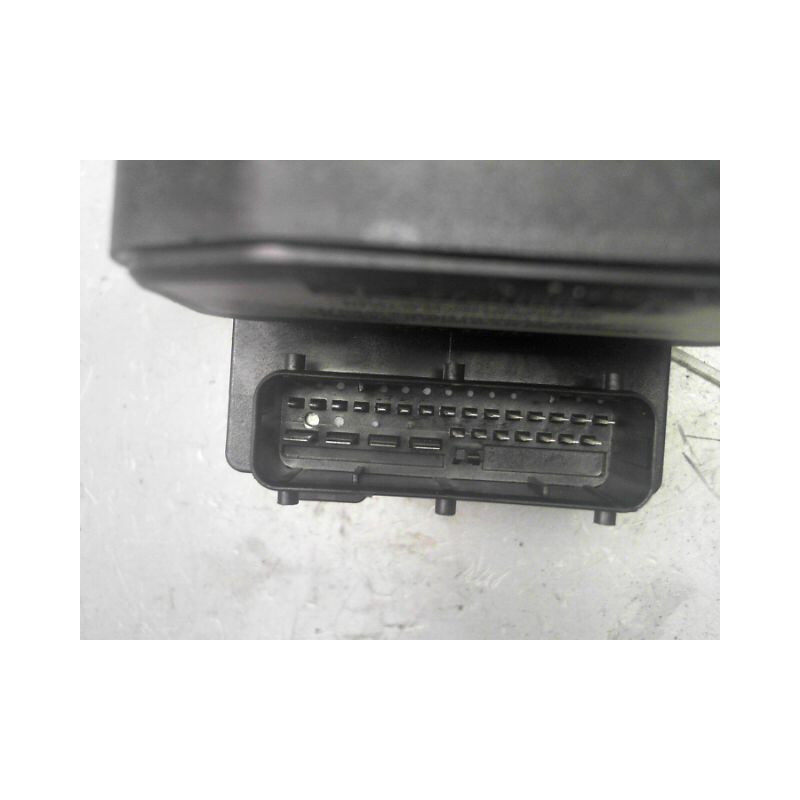 UNITE HYDRAULIQUE ABS TOYOTA AVENSIS