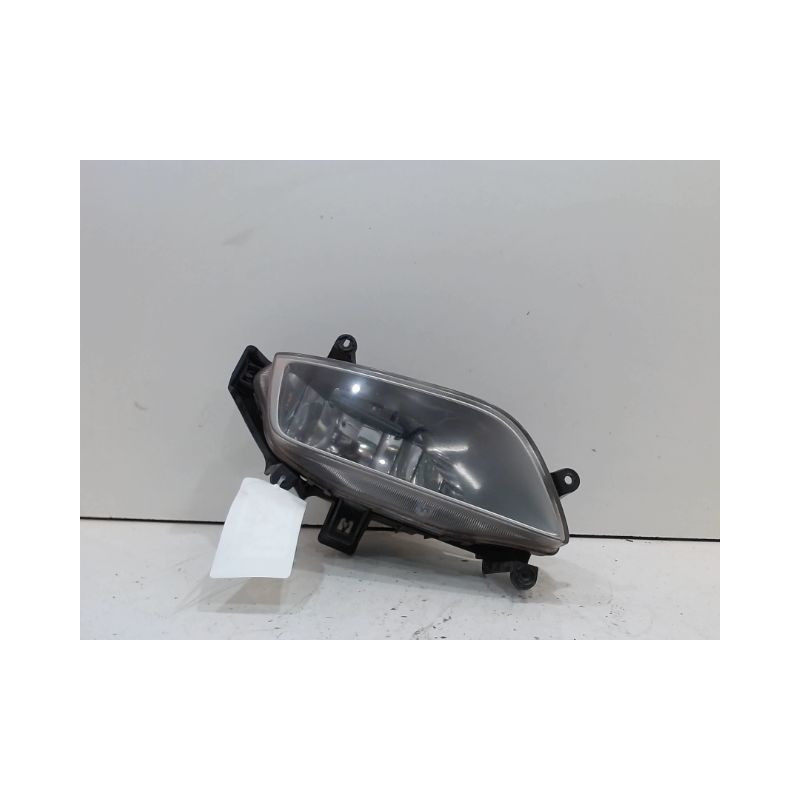 PHARE ANTIBROUILLARD AVANT DROIT HYUNDAI H-1