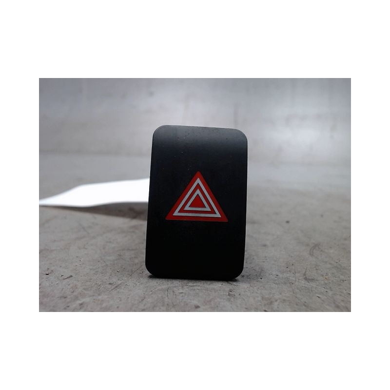 BOUTON DE WARNING KIA SOUL
