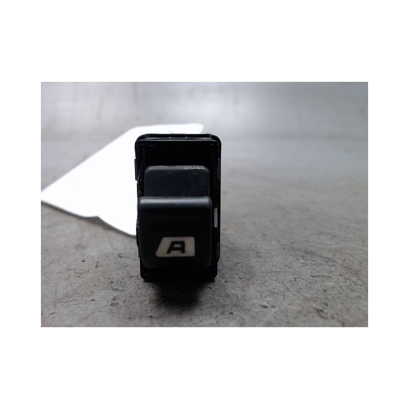 COMMANDE LEVE-GLACE PORTE AVD PEUGEOT 406 COUPE 97-04