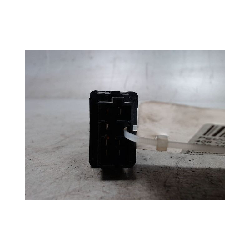 COMMANDE LEVE-GLACE PORTE AVD PEUGEOT 406 COUPE 97-04