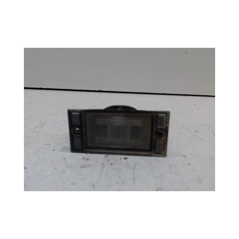 ECLAIREUR PLAQUE DE POLICE DROIT HYUNDAI H-1
