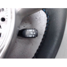VOLANT DE DIRECTION TOYOTA YARIS