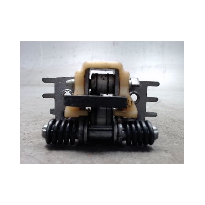 TIRANT PORTE AVANT DROIT RENAULT MEGANE III 2008-