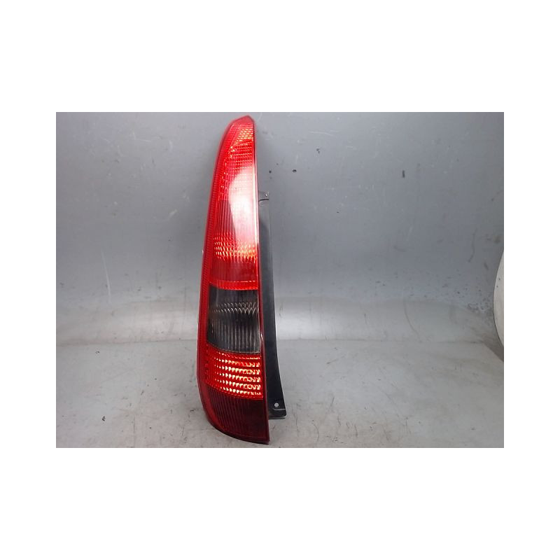 FEU ARRIERE GAUCHE  FORD FIESTA 02 -05