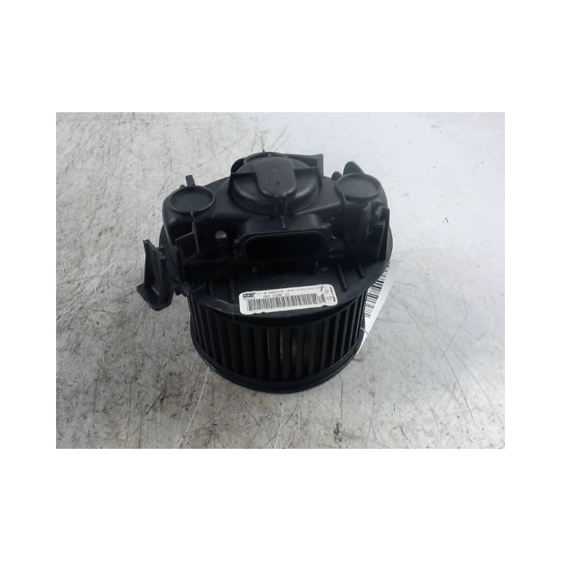 MOTEUR VENTILATEUR CHAUFFAGE NISSAN MICRA 2005-2007