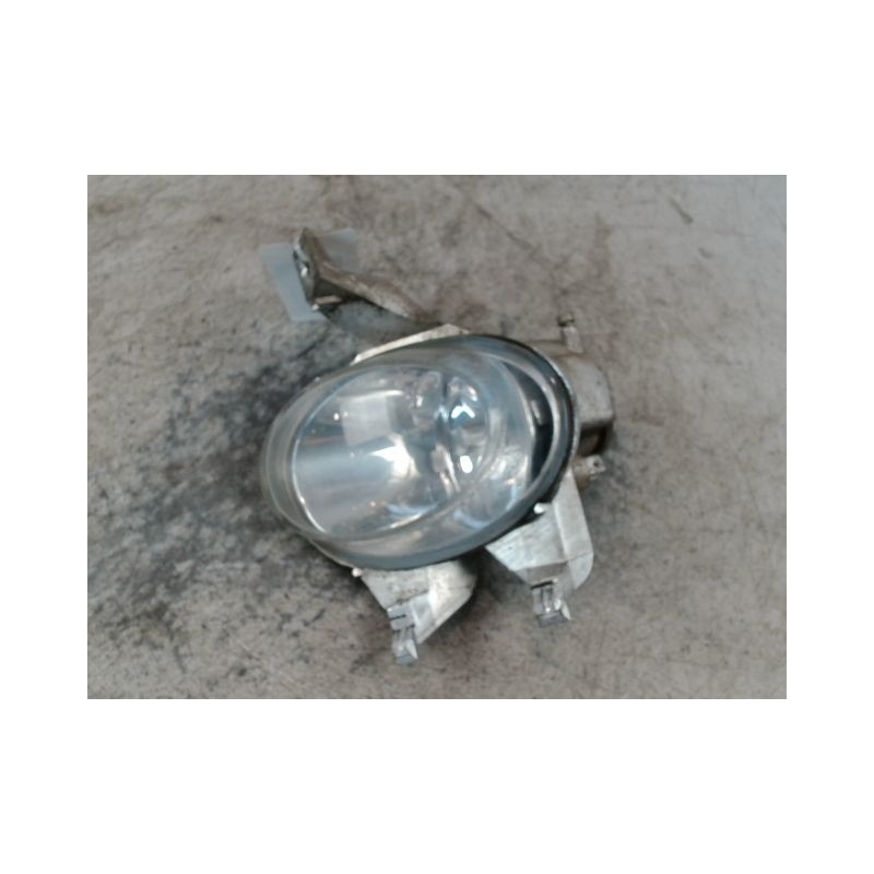 PHARE ANTIBROUILLARD AVANT DROIT PEUGEOT 206 5P