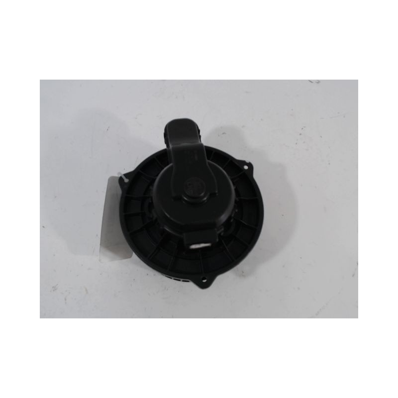 MOTEUR VENTILATEUR CHAUFFAGE KIA RIO