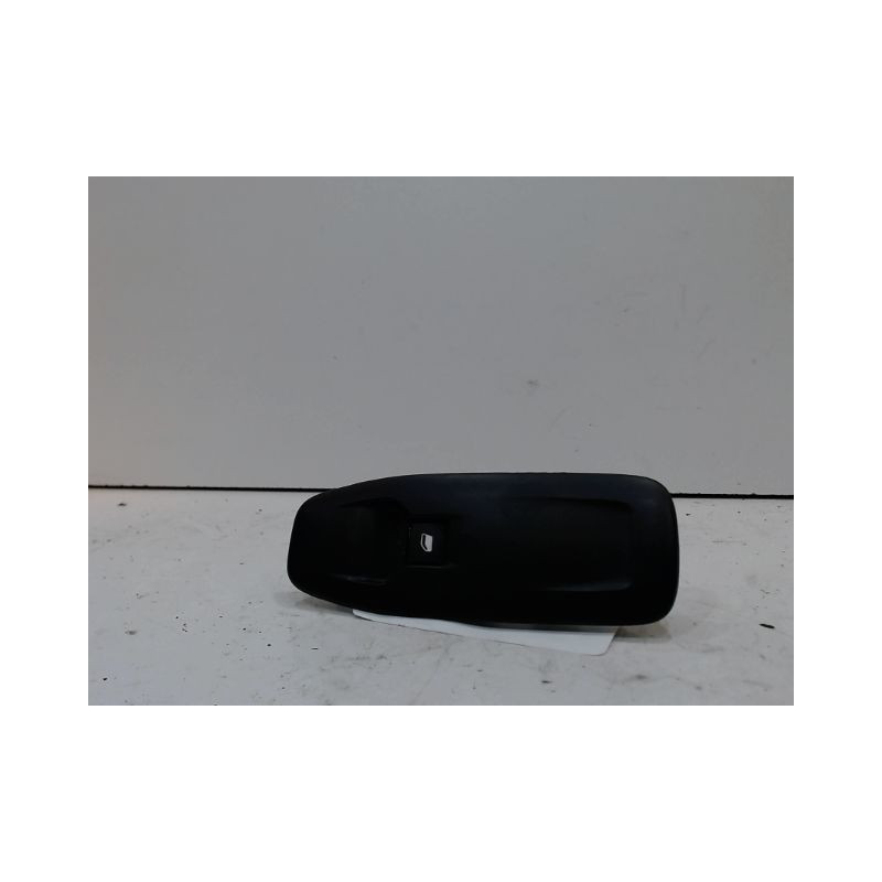 COMMANDE LEVE-GLACE PORTE AVD PEUGEOT 208