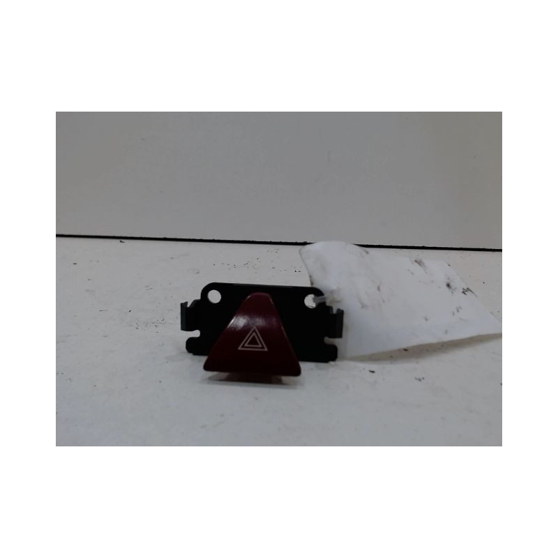 BOUTON DE WARNING PEUGEOT 307