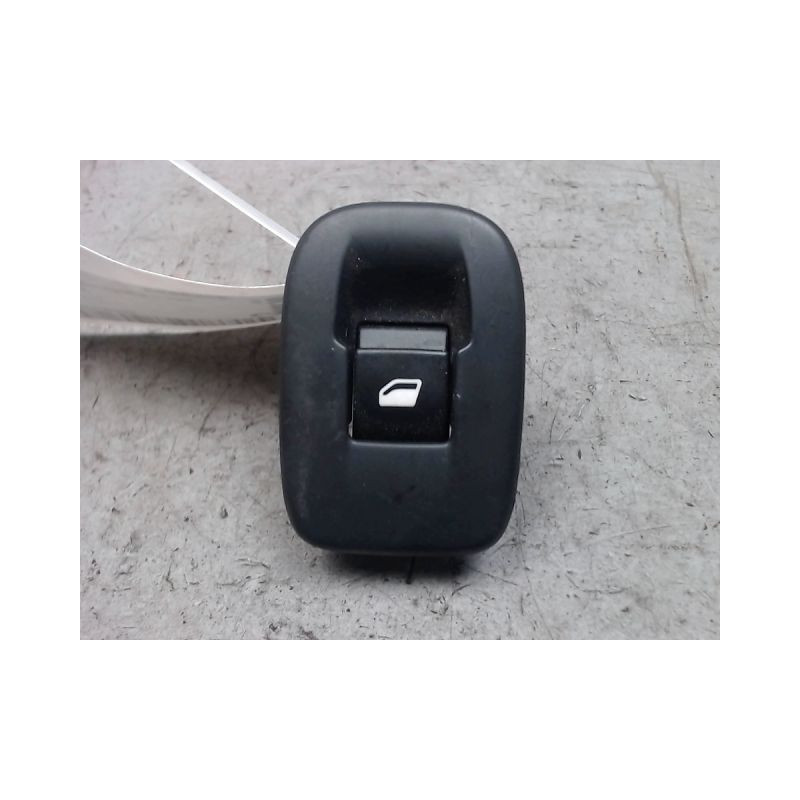 COMMANDE LEVE-GLACE PORTE ARG PEUGEOT 2008