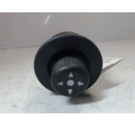 COMMANDE RETROVISSEUR EXT ELECTRIQUE