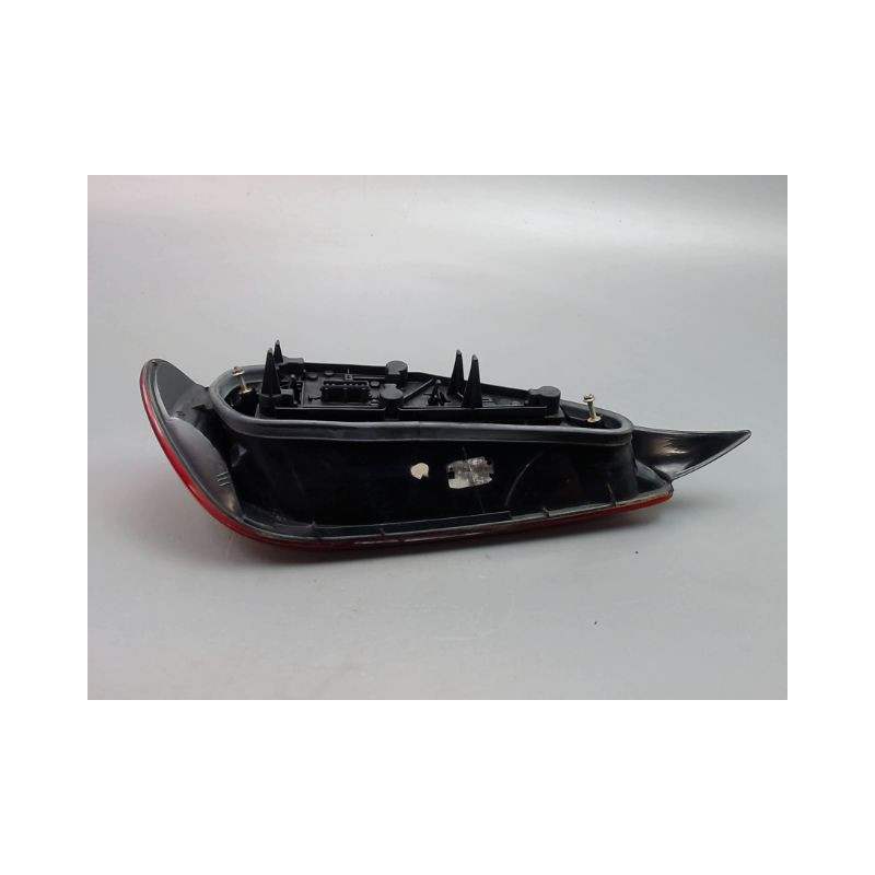 FEU ARRIERE DROIT PEUGEOT 406 COUPE 2P 1997-2004