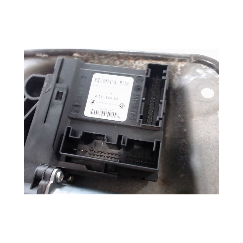 MECANISME+MOTEUR LEVE-GLACE AVANT GAUCHE VOLKSWAGEN GOLF V (1K) 2003-2008