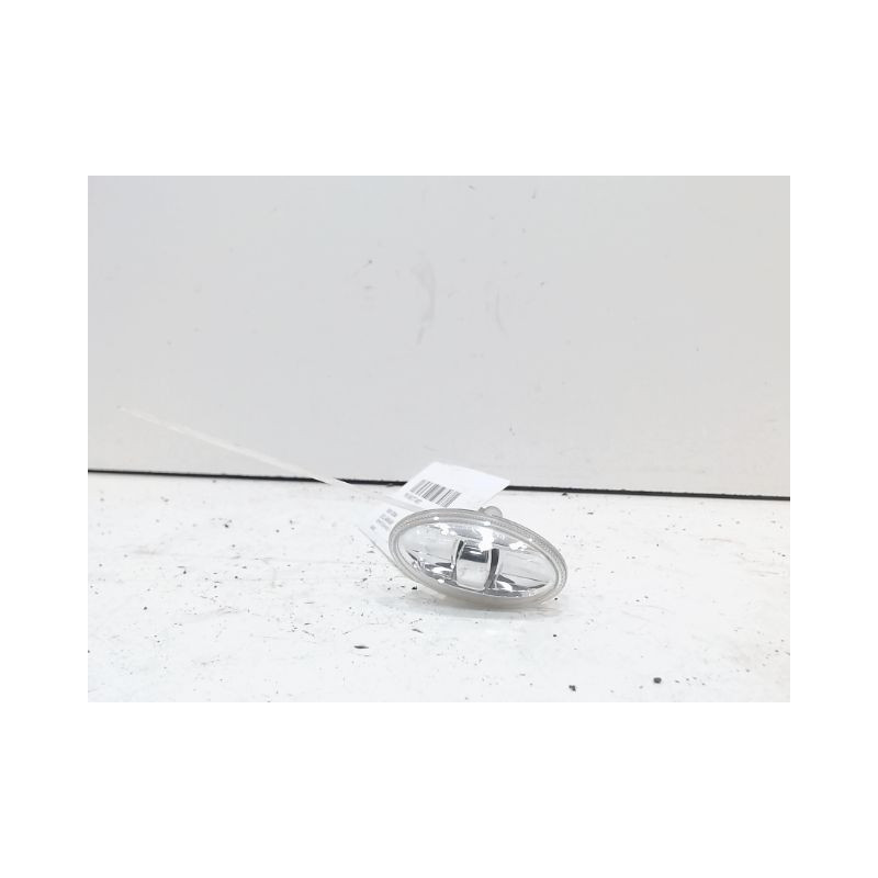 REPETITEUR AILE GAUCHE PEUGEOT 4007