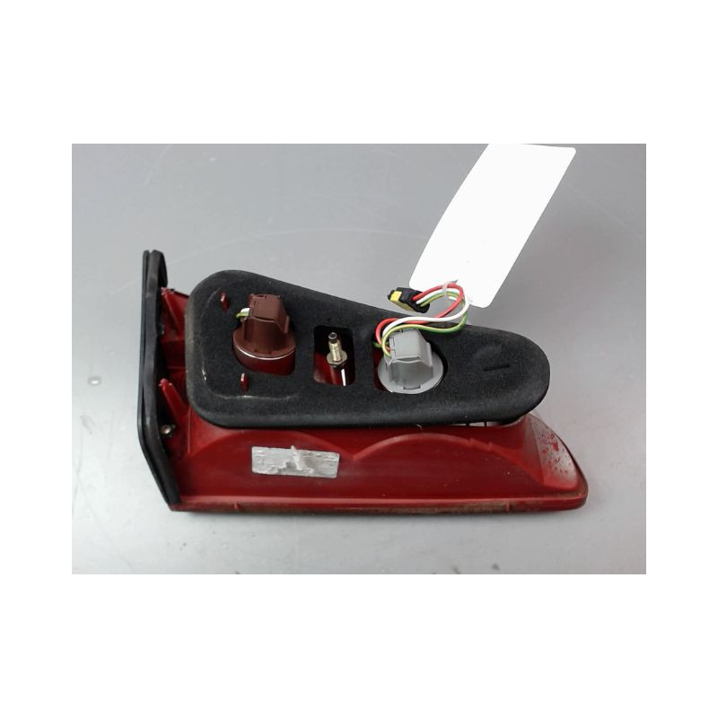 FEU ARRIERE INTERIEUR DROIT PEUGEOT 607 BERL. Phase 2 2004-2010