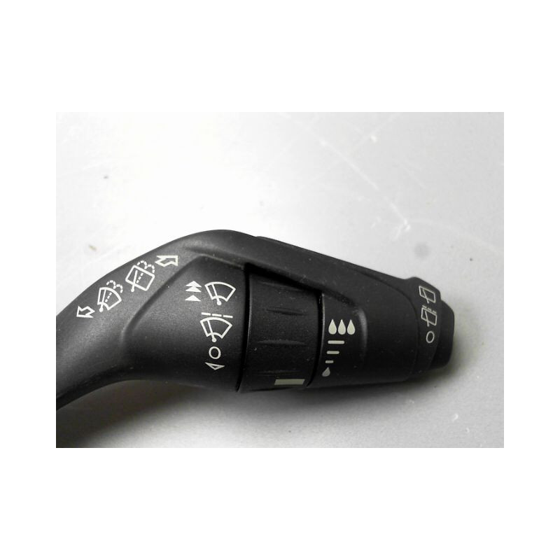 COMMANDE ESSUIE GLACE FORD KUGA