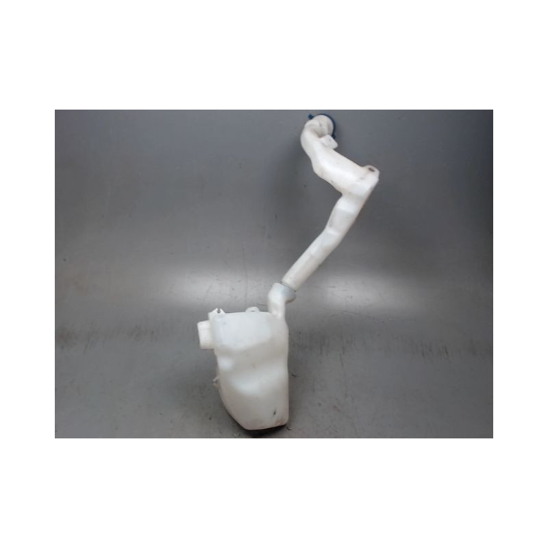 RESERVOIR LAVE-GLACE AVANT PEUGEOT 2008