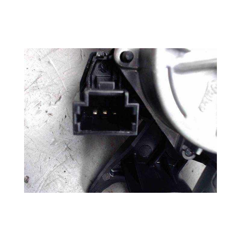 MECANISME ESSUIE-GLACE ARRIERE PEUGEOT 208