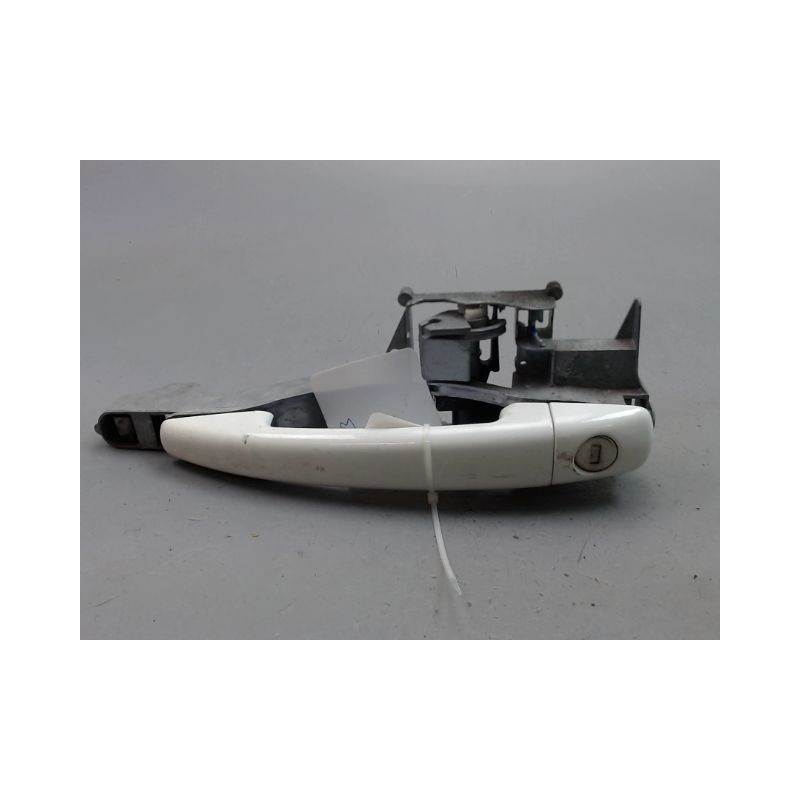 POIGNEE EXTERIEURE PORTE AVANT GAUCHE PEUGEOT 207 2006-2013