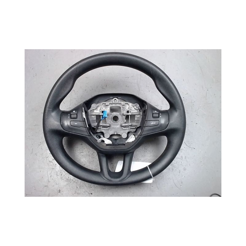 VOLANT DE DIRECTION PEUGEOT 208