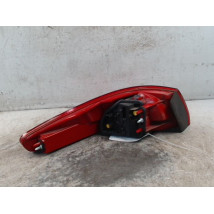 FEU ARRIERE DROIT PEUGEOT 607 2004-