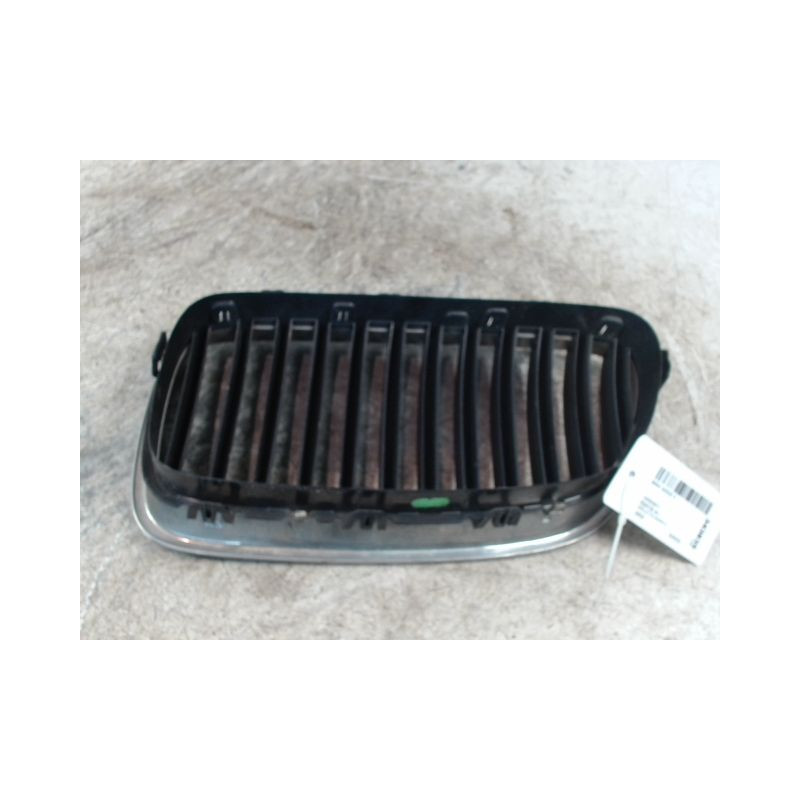 GRILLE CALANDRE DROIT BMW SERIE 5