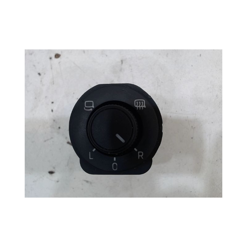 COMMANDE RETROVISSEUR EXTERIEUR ELECTRIQUE SKODA OCTAVIA