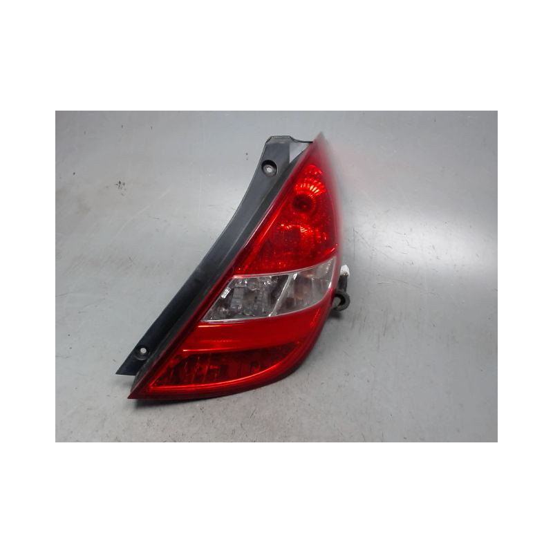 FEU ARRIERE DROIT HYUNDAI I20