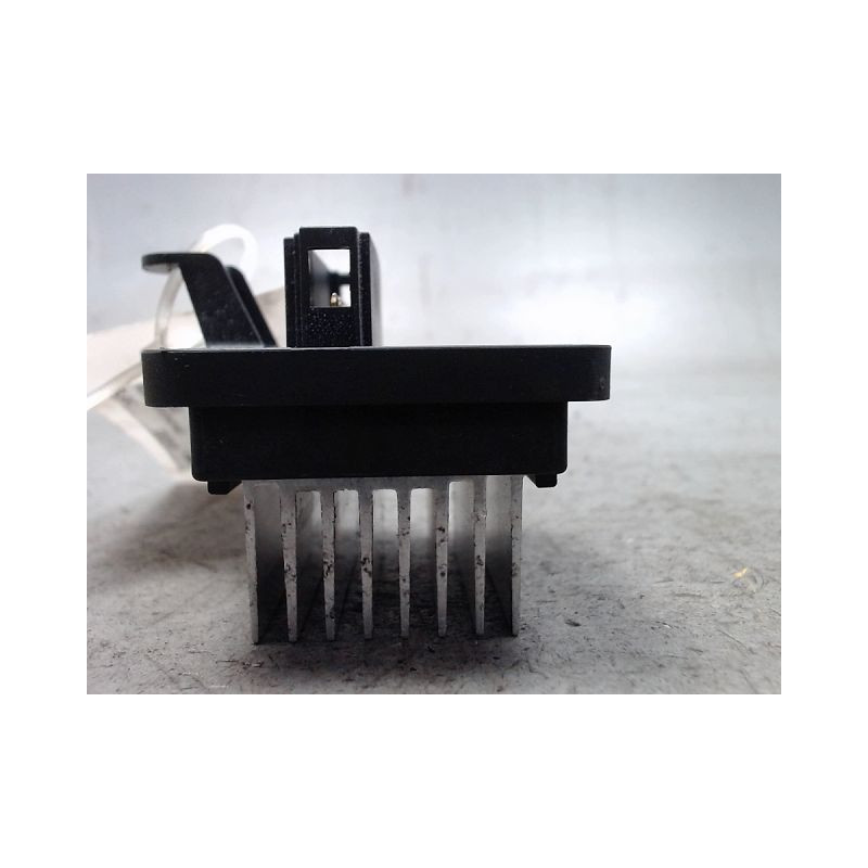 RESISTANCE DE CHAUFFAGE PEUGEOT 208