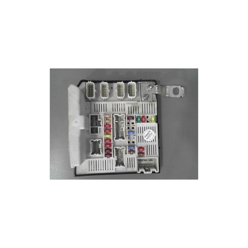 BOITE A FUSIBLES RENAULT MEGANE II PH2 06-09