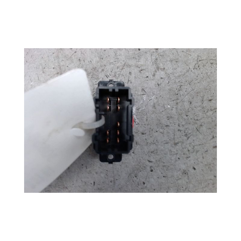 BOUTON DE WARNING HONDA CIVIC 2001-
