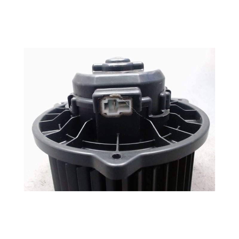 MOTEUR VENTILATEUR CHAUFFAGE HYUNDAI KONA