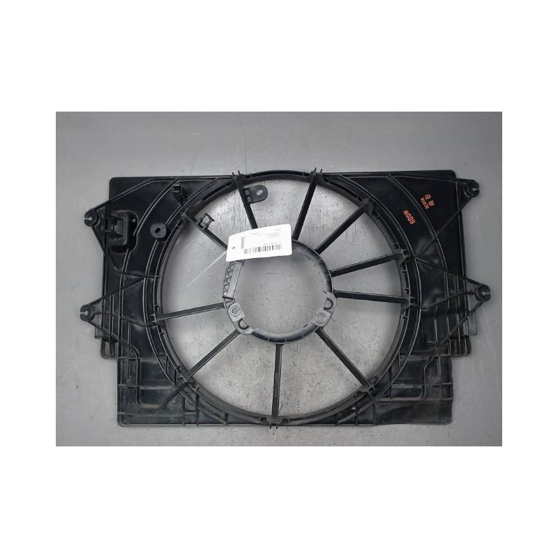 SUPPORT DE VENTILATEUR HYUNDAI KONA