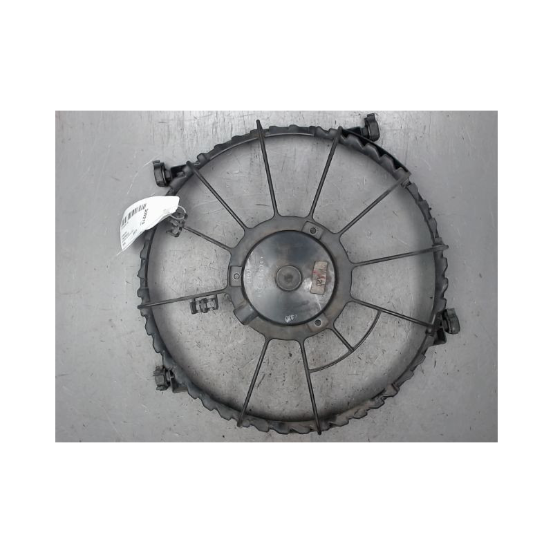 SUPPORT DE VENTILATEUR HYUNDAI I20