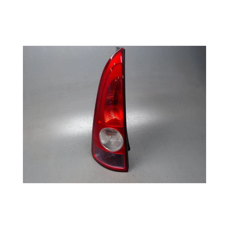FEU ARRIERE GAUCHE  RENAULT ESPACE 2002-