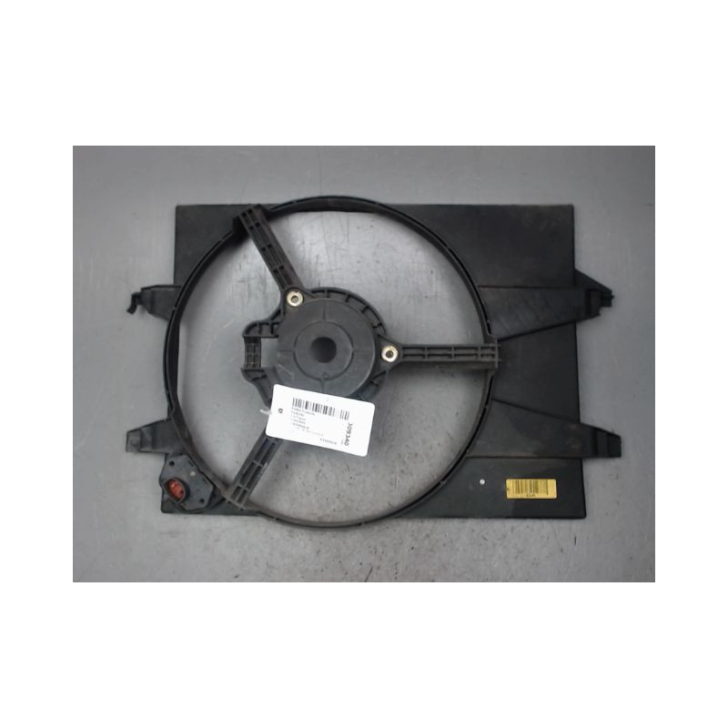 SUPPORT DE VENTILATEUR FORD FUSION