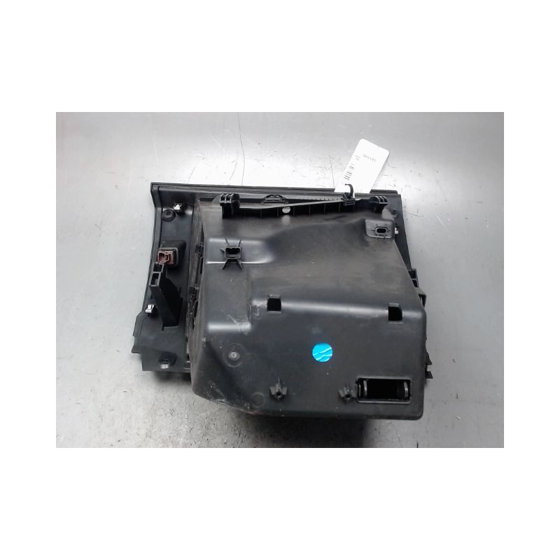 BOITE A GANTS PEUGEOT 208