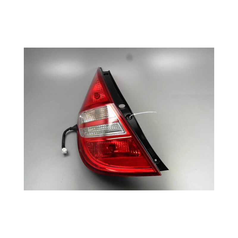 FEU ARRIERE GAUCHE  HYUNDAI I 30 I Phase 1 2007-2010