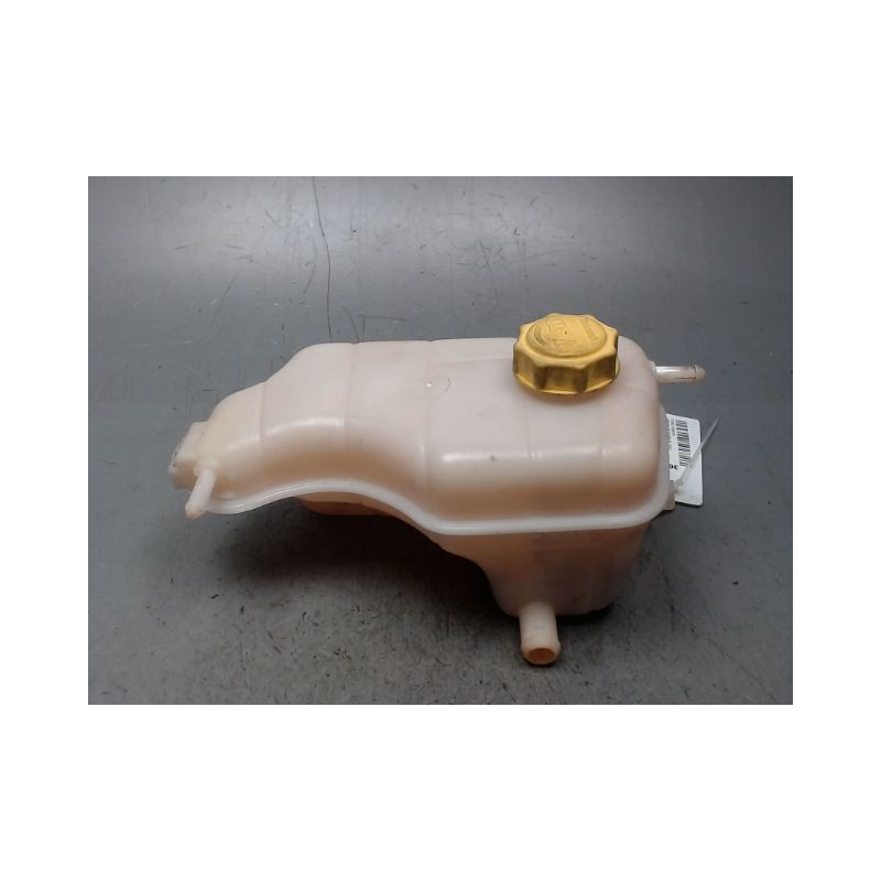 VASE EXPANSION FORD FIESTA 99-2002