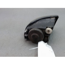 PHARE ANTIBROUILLARD AVANT DROIT TOYOTA AVENSIS 2000-2003