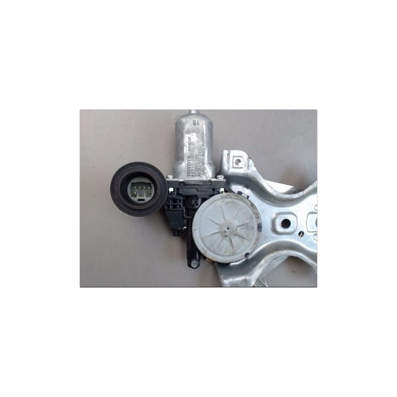 MECANISME LEVE-GLACE AVANT DROIT TOYOTA AURIS 2007-2010