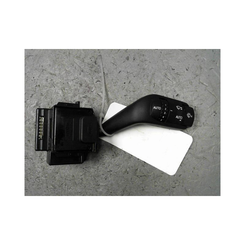 COMMANDE ESSUIE GLACE FORD FOCUS