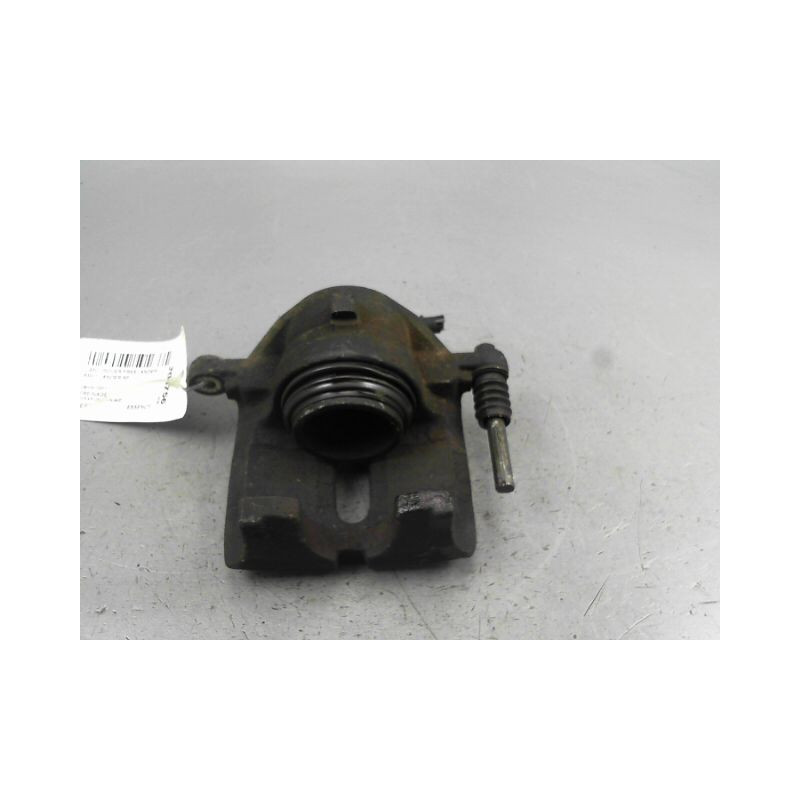 ETRIER DE FREIN AVANT DROIT LAND ROVER FREELANDER 2000-2001