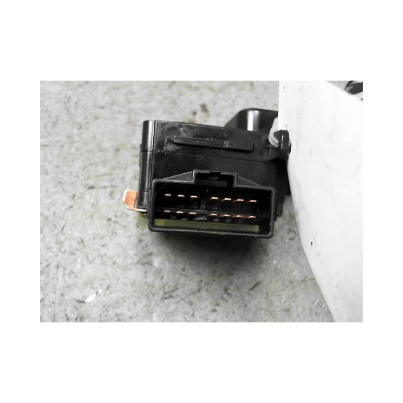 COMMANDE ESSUIE GLACE KIA CERATO